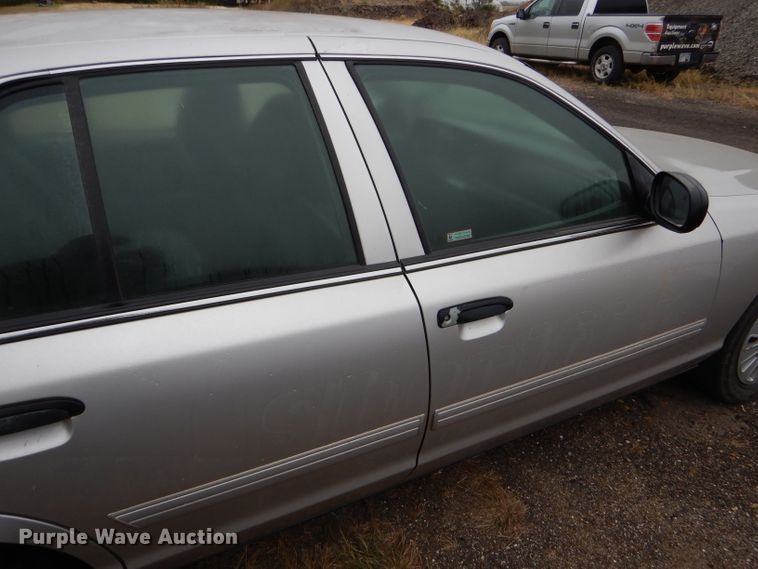 image for item DD4519 2011 Ford Crown Victoria Police Interceptor