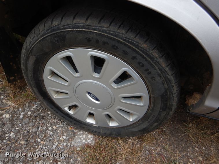 image for item DD4519 2011 Ford Crown Victoria Police Interceptor