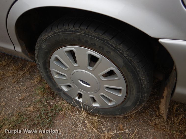 image for item DD4519 2011 Ford Crown Victoria Police Interceptor