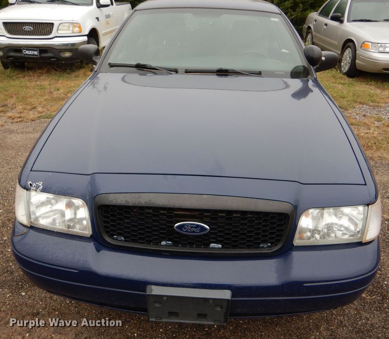 image for item DD4520 2011 Ford Crown Victoria Police Interceptor