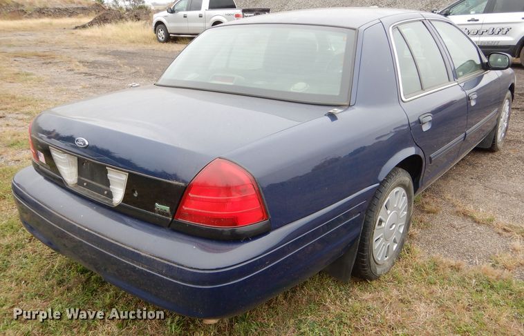 image for item DD4520 2011 Ford Crown Victoria Police Interceptor