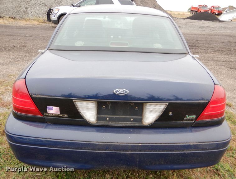 image for item DD4520 2011 Ford Crown Victoria Police Interceptor