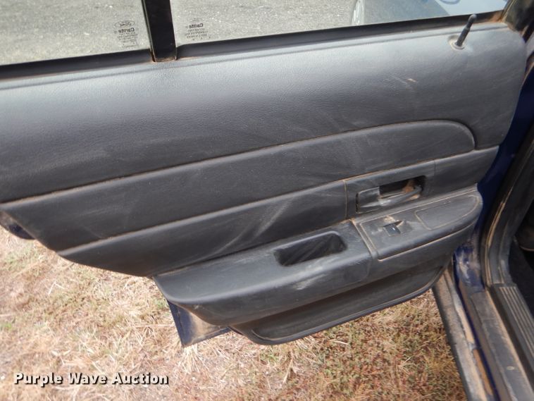 image for item DD4520 2011 Ford Crown Victoria Police Interceptor