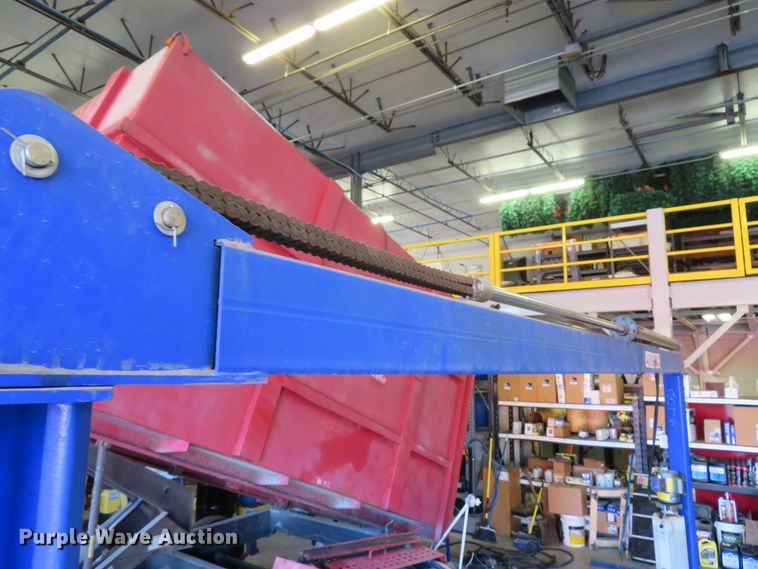 image for item DH1619 Four post automotive lift