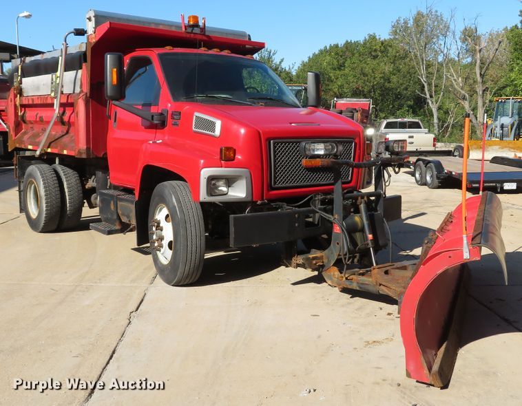 image for item DH1621 2008 GMC C7500 dump truck