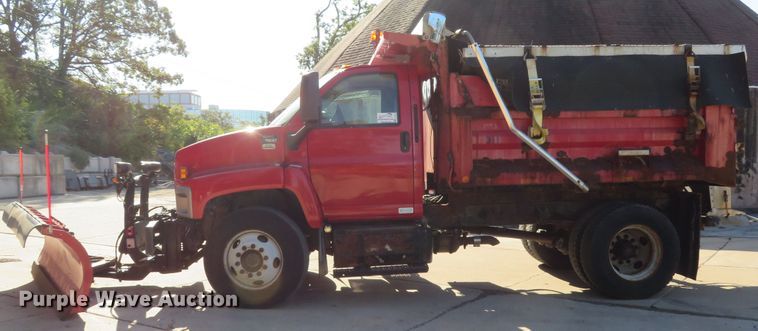 image for item DH1621 2008 GMC C7500 dump truck