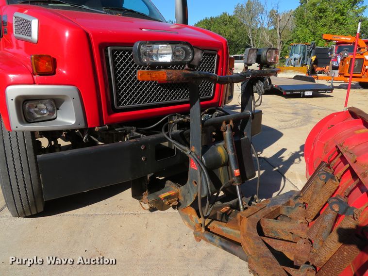 image for item DH1621 2008 GMC C7500 dump truck