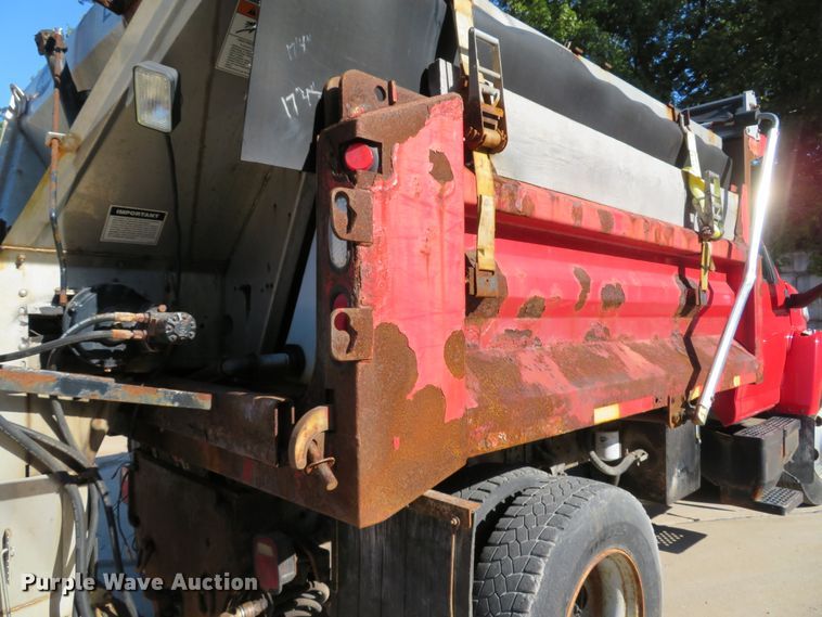 image for item DH1621 2008 GMC C7500 dump truck