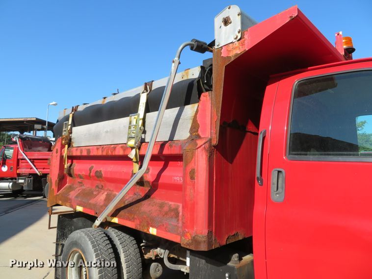 image for item DH1621 2008 GMC C7500 dump truck