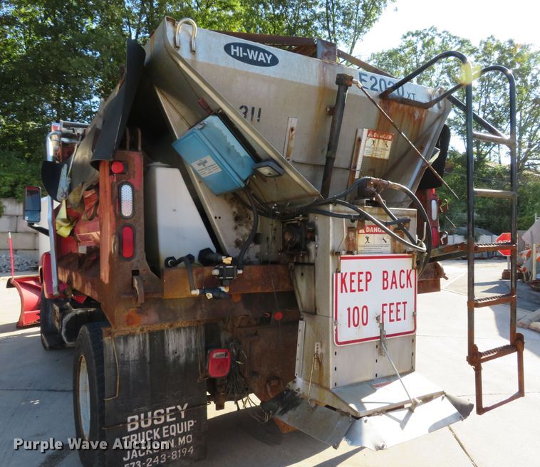 image for item DH1621 2008 GMC C7500 dump truck