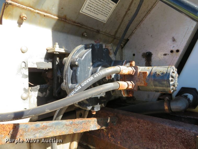 image for item DH1621 2008 GMC C7500 dump truck