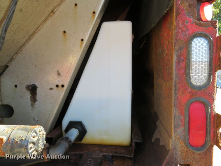 image for item DH1621 2008 GMC C7500 dump truck