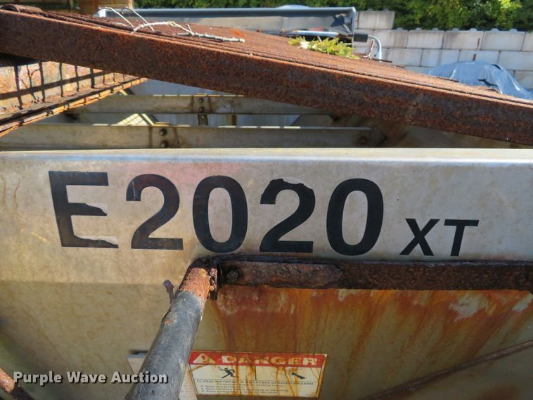 image for item DH1621 2008 GMC C7500 dump truck