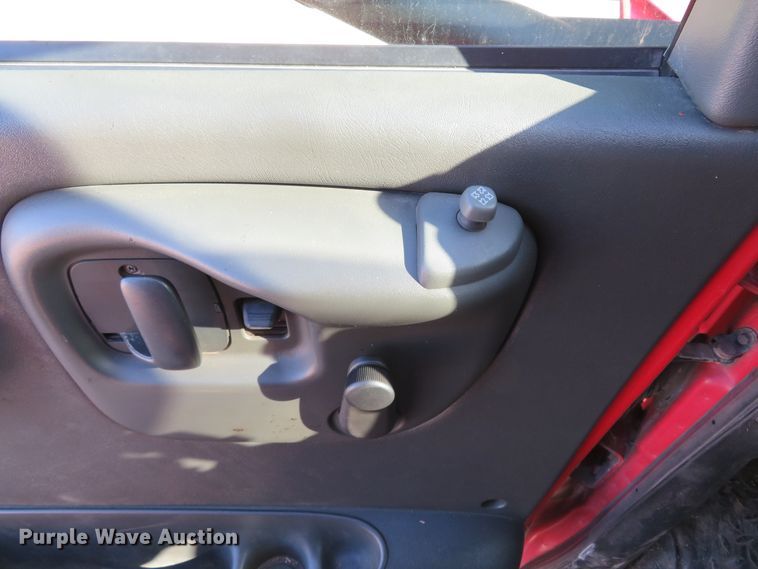 image for item DH1621 2008 GMC C7500 dump truck