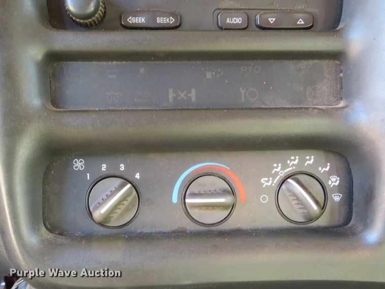 image for item DH1621 2008 GMC C7500 dump truck