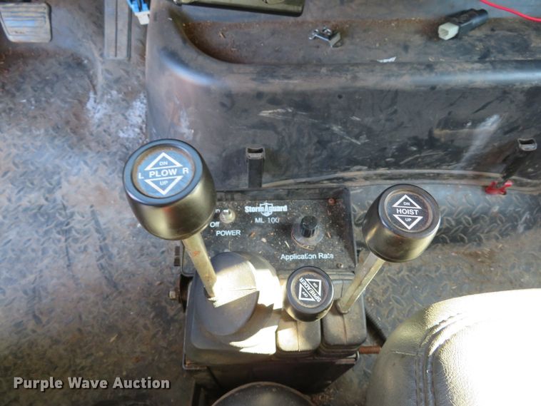 image for item DH1621 2008 GMC C7500 dump truck