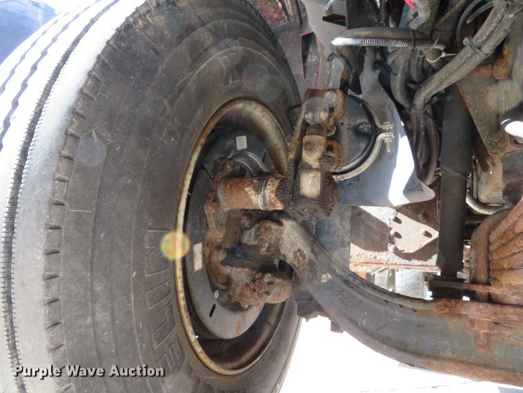 image for item DH1621 2008 GMC C7500 dump truck