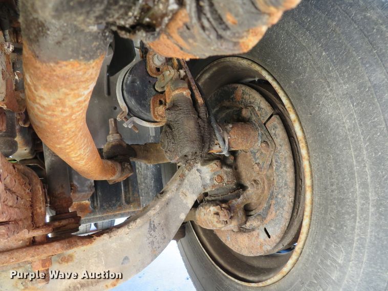 image for item DH1621 2008 GMC C7500 dump truck