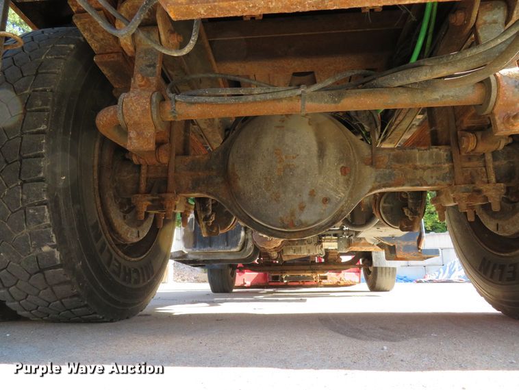 image for item DH1621 2008 GMC C7500 dump truck