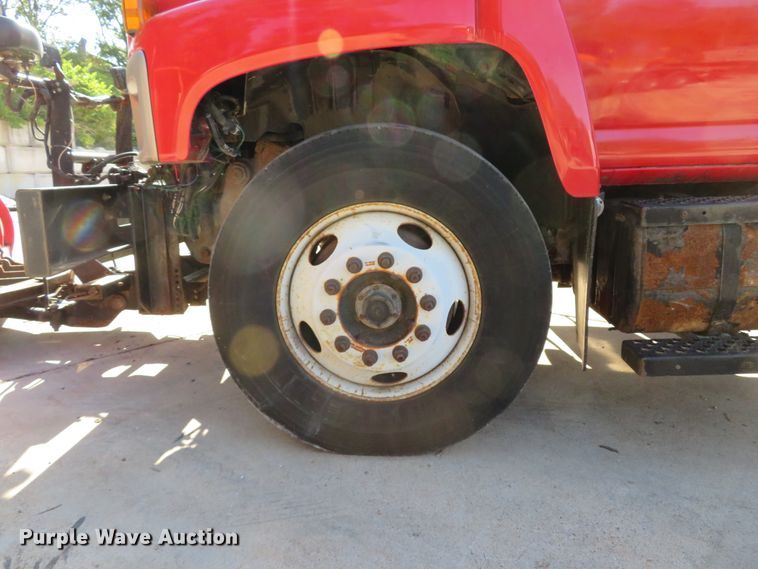 image for item DH1621 2008 GMC C7500 dump truck