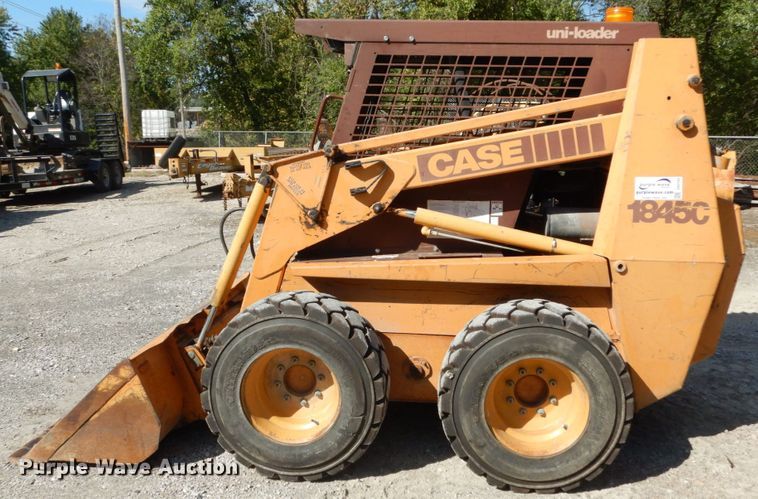 image for item DH2103 1994 Case 1845C skid steer