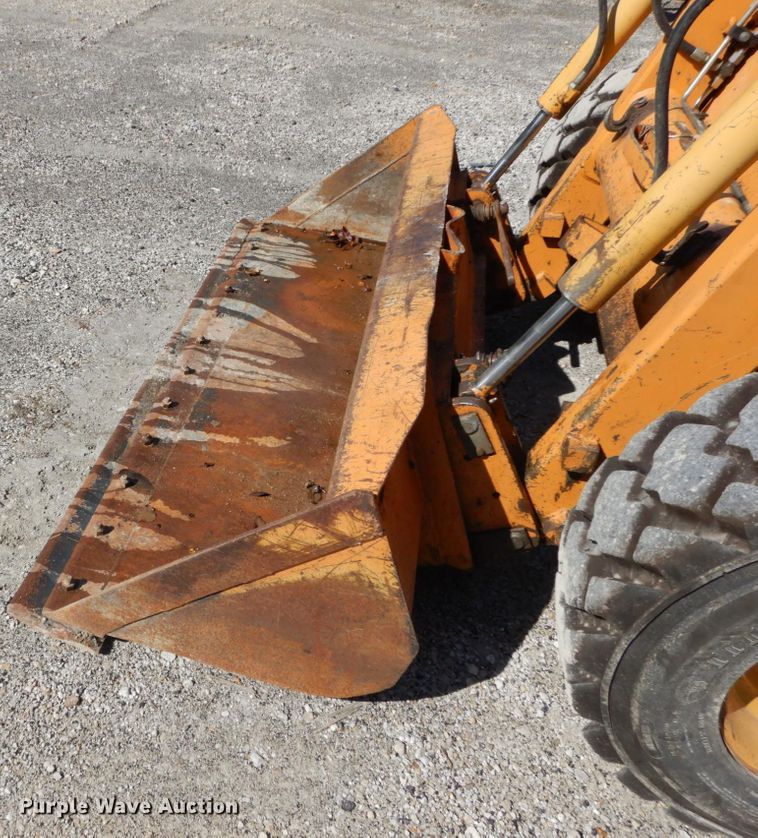 image for item DH2103 1994 Case 1845C skid steer