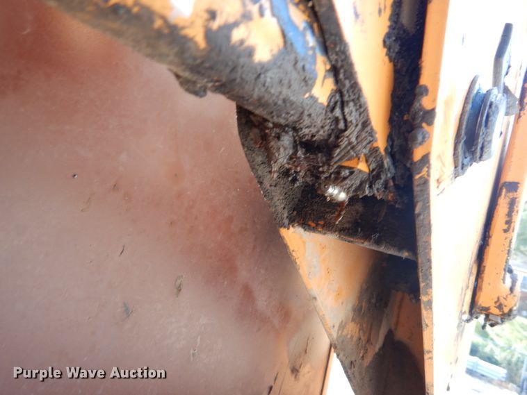 image for item DH2103 1994 Case 1845C skid steer