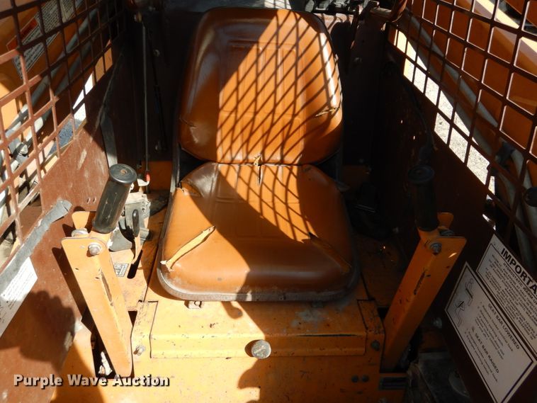 image for item DH2103 1994 Case 1845C skid steer