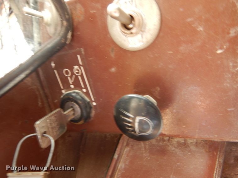 image for item DH2103 1994 Case 1845C skid steer