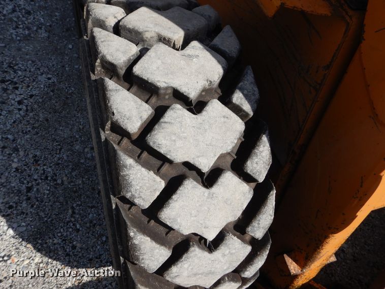 image for item DH2103 1994 Case 1845C skid steer