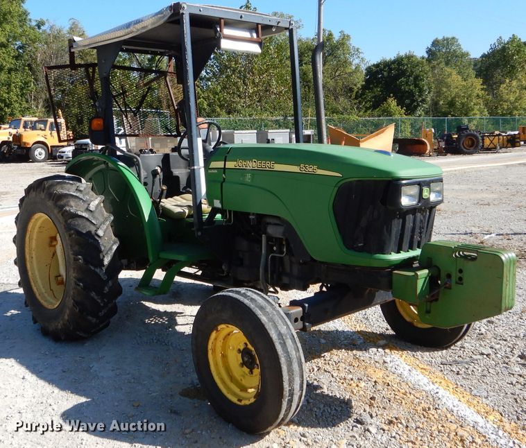 image for item DH2147 2008 John Deere 5325 tractor
