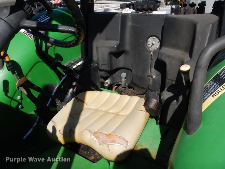 image for item DH2147 2008 John Deere 5325 tractor