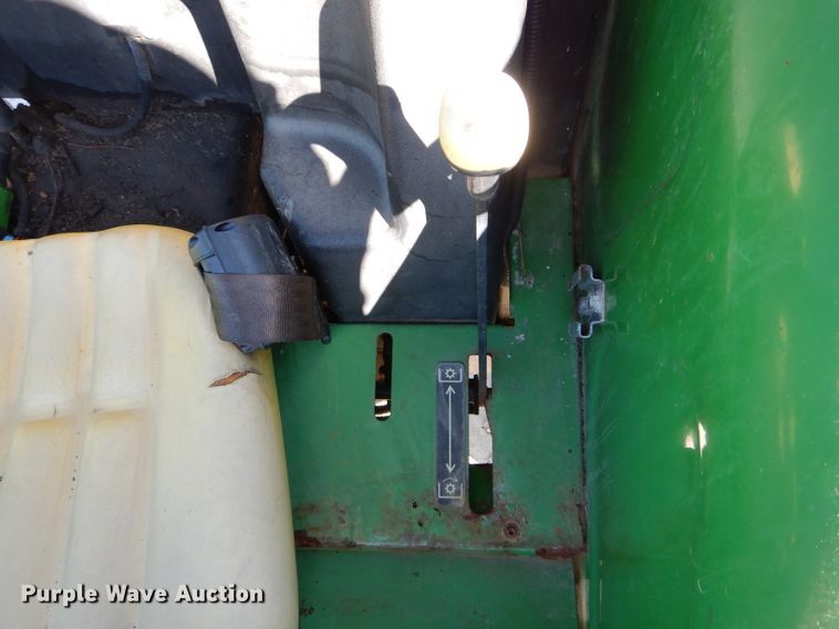 image for item DH2147 2008 John Deere 5325 tractor