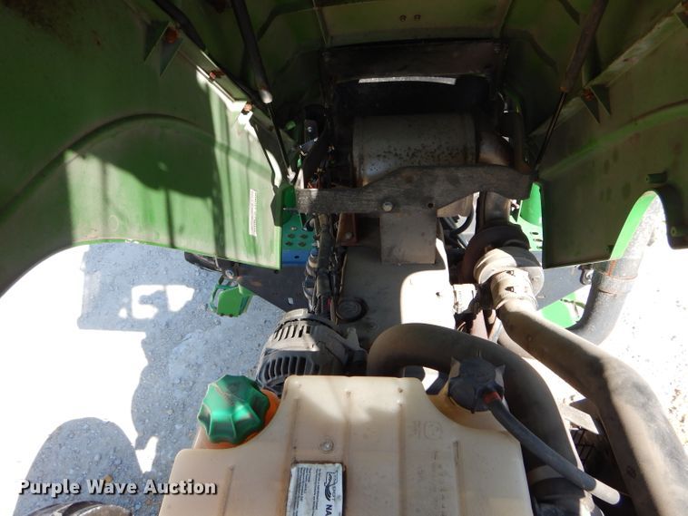 image for item DH2147 2008 John Deere 5325 tractor