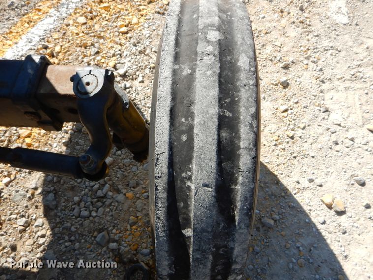 image for item DH2147 2008 John Deere 5325 tractor