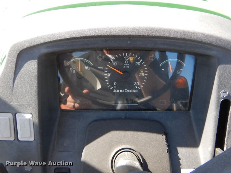 image for item DH2148 2006 John Deere 5525 tractor