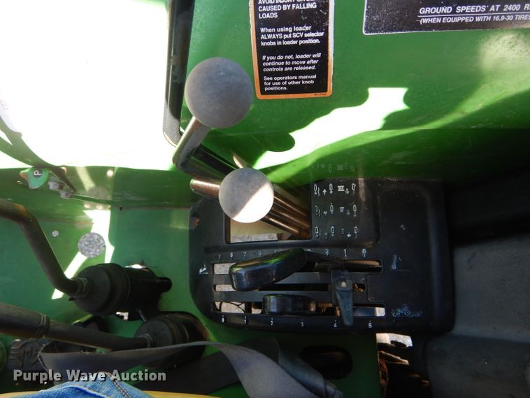 image for item DH2148 2006 John Deere 5525 tractor