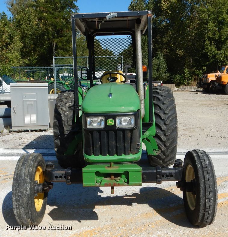 image for item DH2149 2006 John Deere 5525 tractor