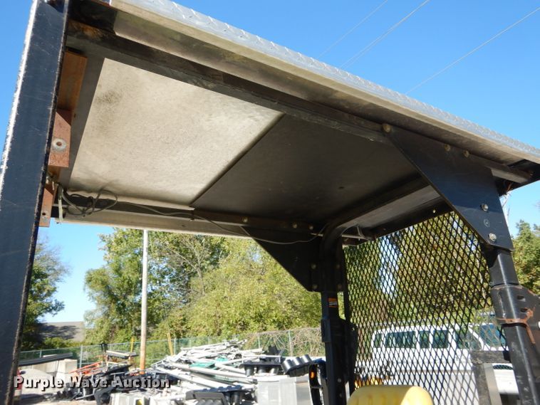 image for item DH2149 2006 John Deere 5525 tractor