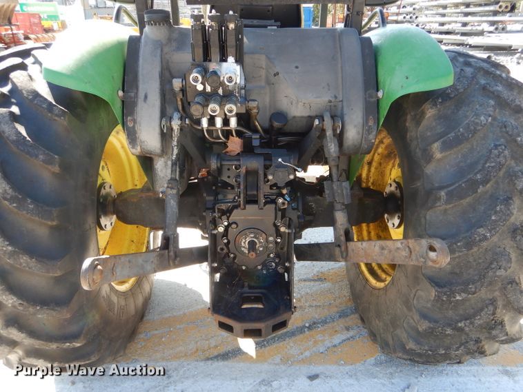image for item DH2149 2006 John Deere 5525 tractor