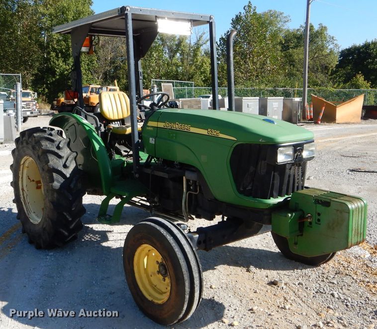 image for item DH2150 2008 John Deere 5325 tractor