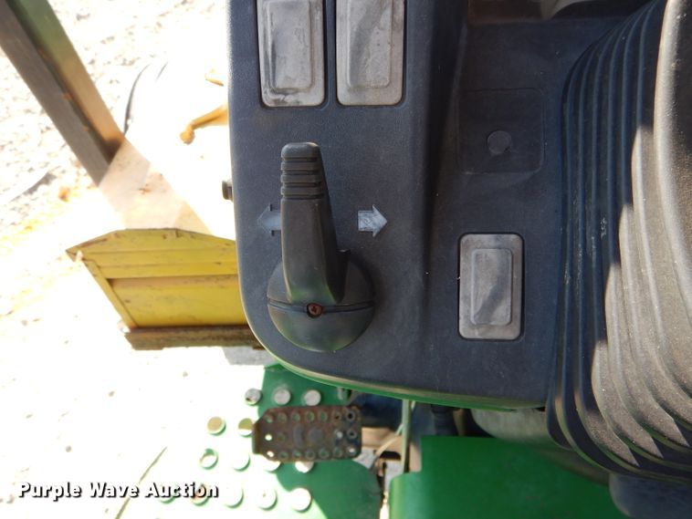 image for item DH2150 2008 John Deere 5325 tractor