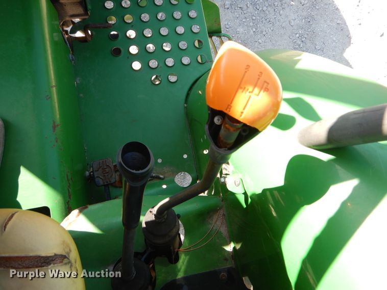 image for item DH2150 2008 John Deere 5325 tractor