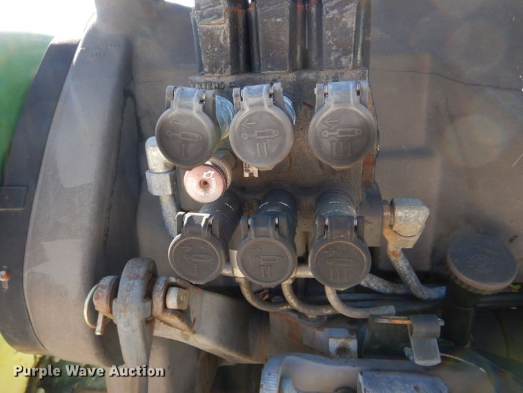 image for item DH2150 2008 John Deere 5325 tractor