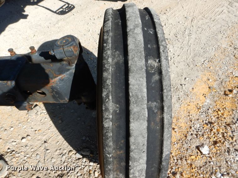 image for item DH2150 2008 John Deere 5325 tractor