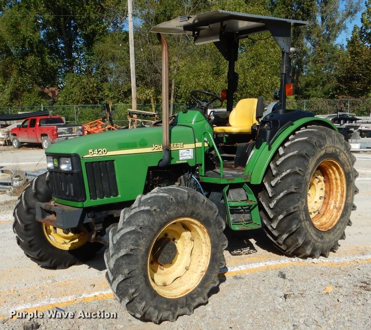 image for item DH2151 2002 John Deere 5420 MFWD tractor