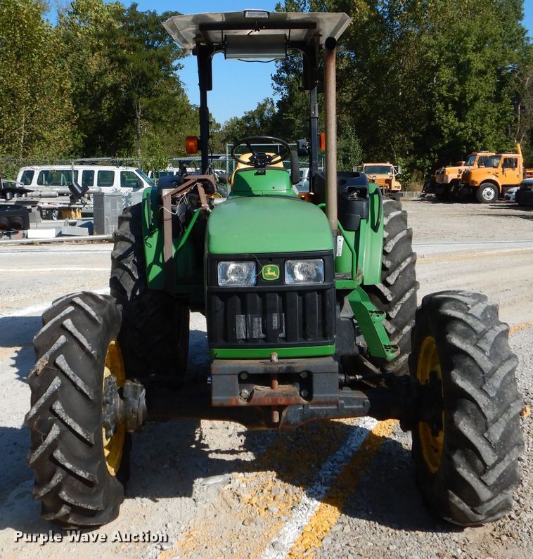 image for item DH2151 2002 John Deere 5420 MFWD tractor