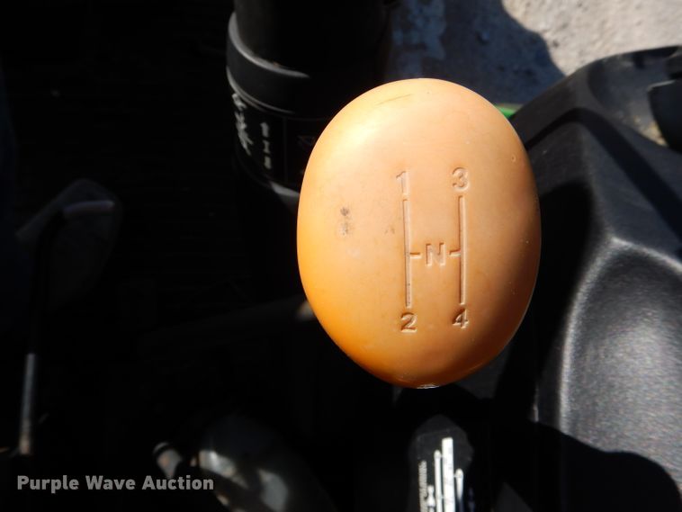 image for item DH2151 2002 John Deere 5420 MFWD tractor