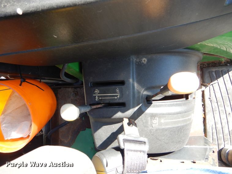 image for item DH2151 2002 John Deere 5420 MFWD tractor