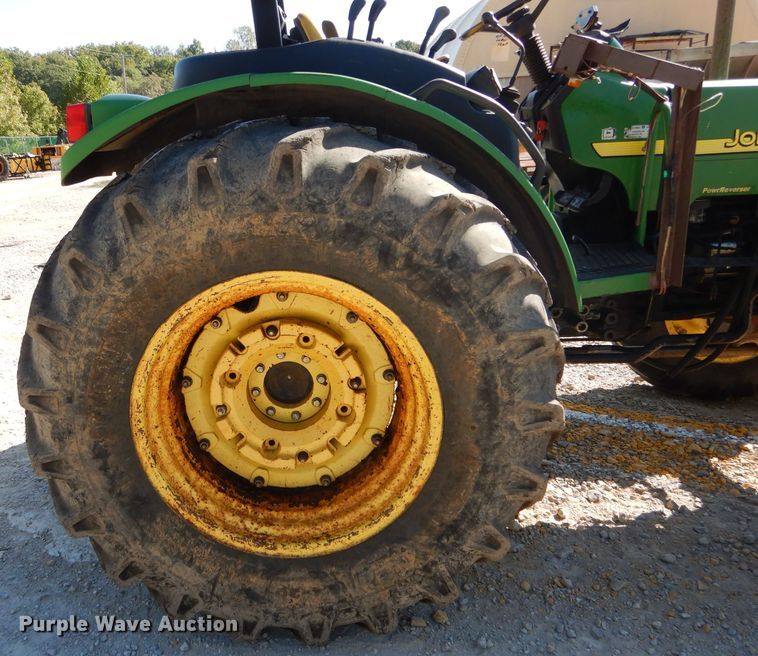 image for item DH2151 2002 John Deere 5420 MFWD tractor